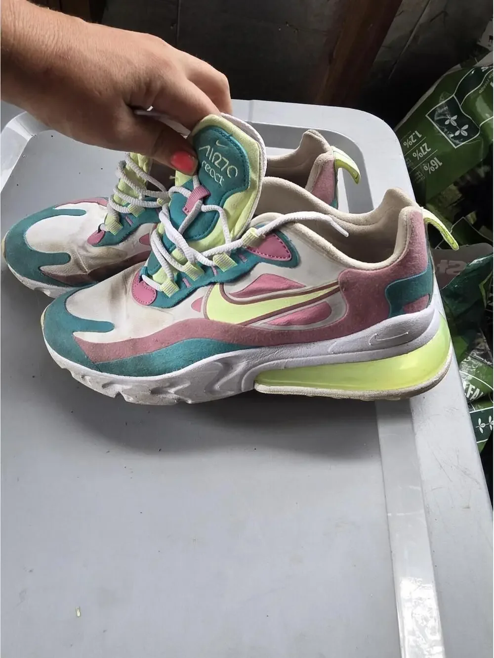 Nike Air Max 270 React Womens Size 8 Pastel Barely Volt Platinum Tint White - Picture 5 of 6